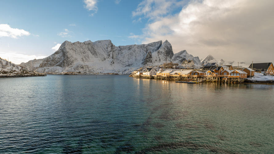 Sakrisøya