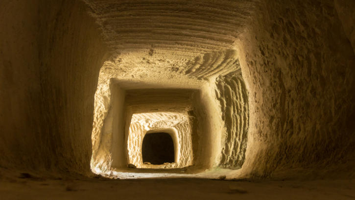 Milos - Höhle bei Sarakiniko